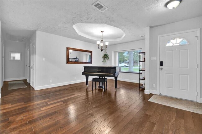 Foto del edificio - 1606 Chestnut Ridge Rd