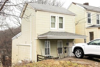 Building Photo - 405 Alger St