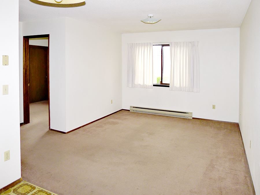 Building Photo - 1706 1st Ave W