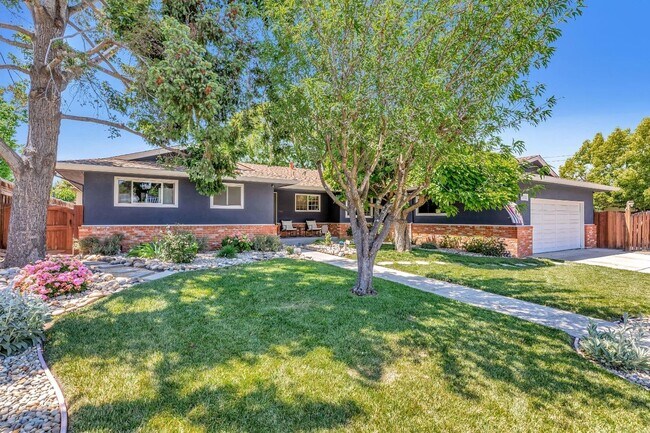 Building Photo - 1235 De Paul Way