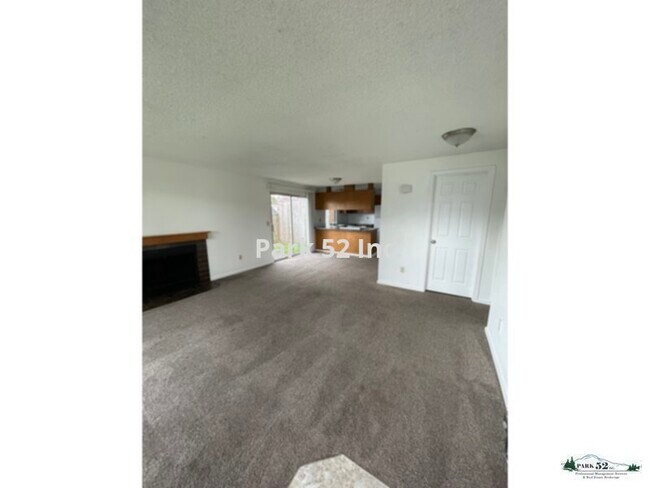 Foto del edificio - 3714 S Ainsworth Ave