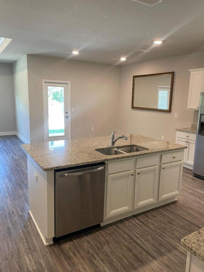 Building Photo - 3513 Moonstone Dr