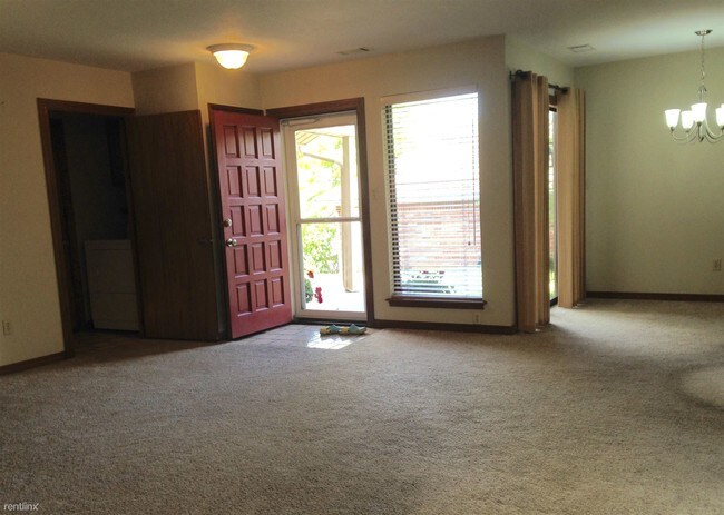Building Photo - 2 br, 2 bath  - 47 Crown Pt