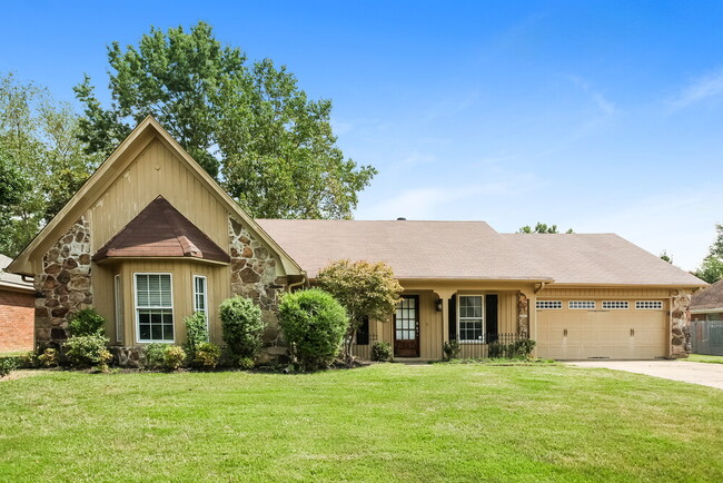 Building Photo - 4134 Glenroy Dr