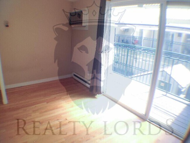 Building Photo - 50 Symphony Rd