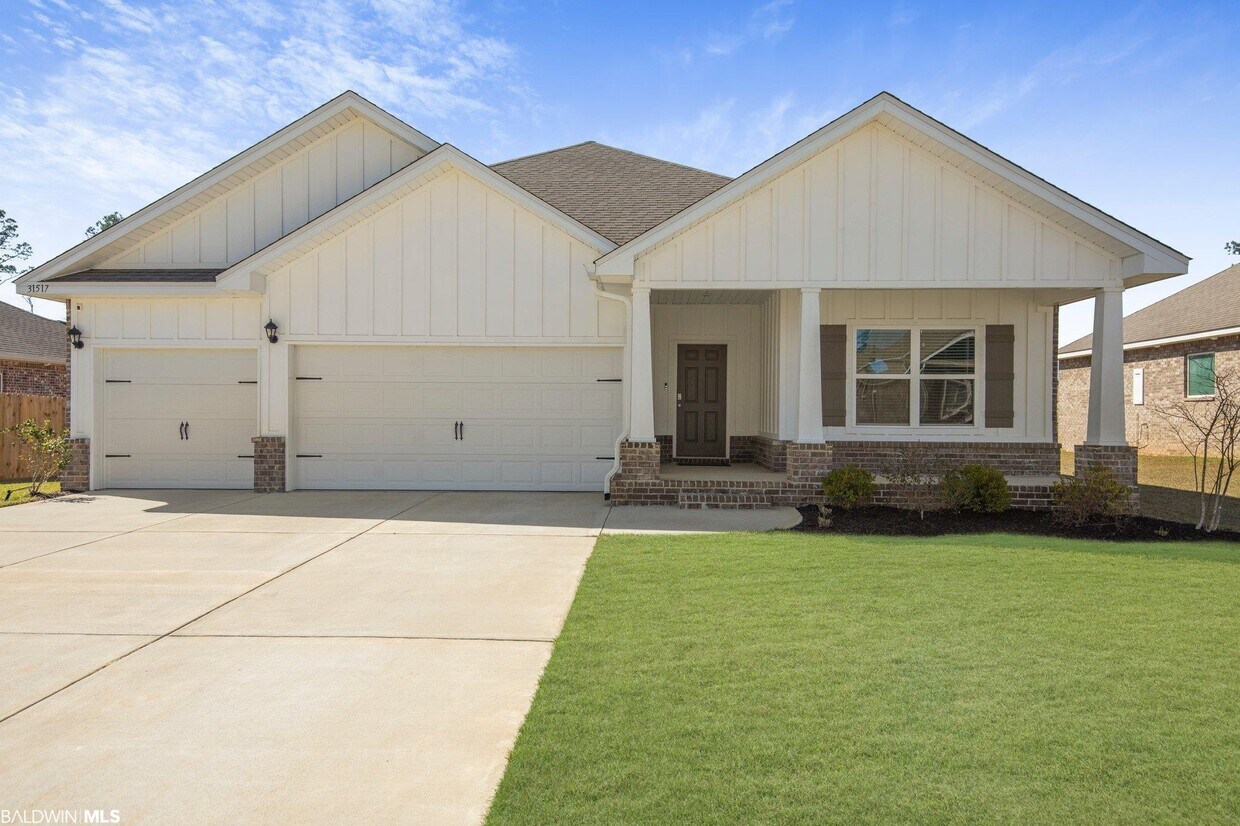 Primary Photo - 31517 Shadwell Dr