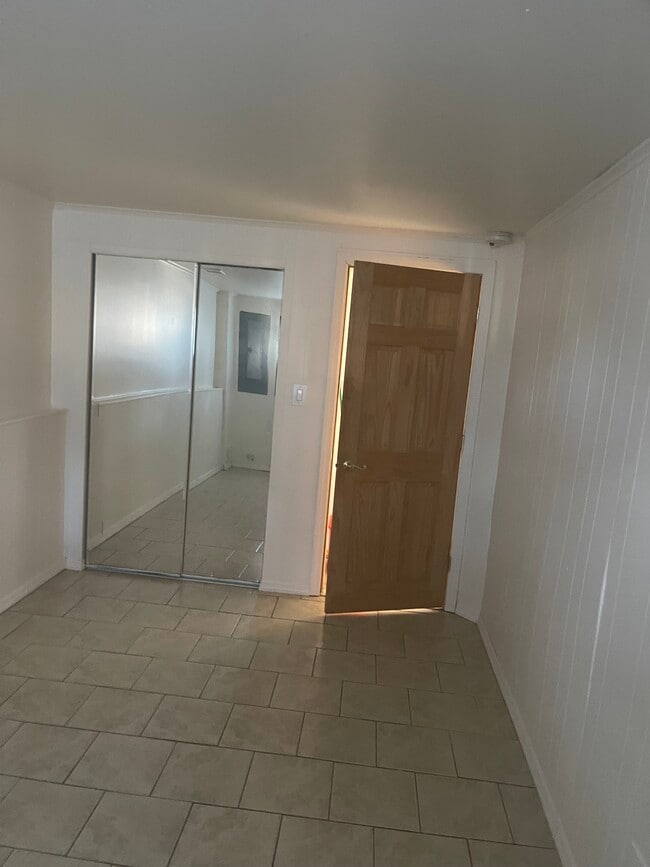 Building Photo - 1701 Irene St