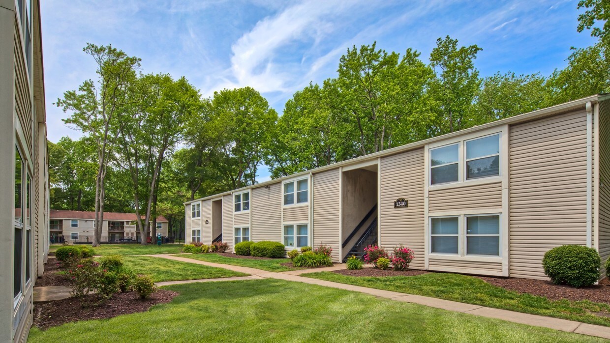 Woodmere Trace Apartment Homes Apartments in Norfolk, VA