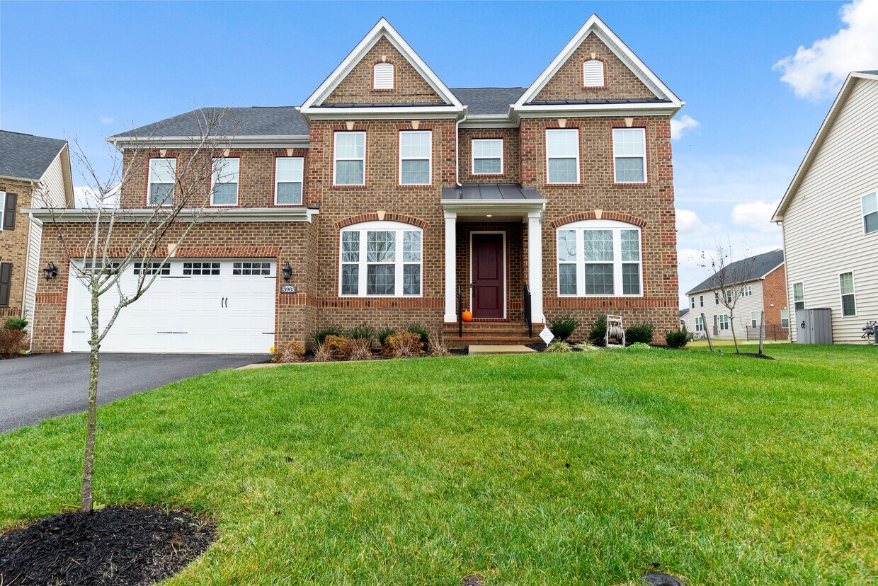 Primary Photo - 13903 Hebron Ln