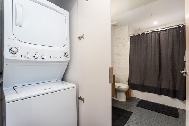 Interior Photo - Line Lofts