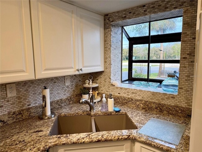 Building Photo - 5111 S Gray Pelican Way