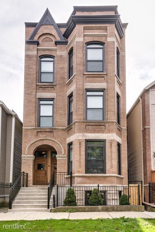 2441 W Cortland St Unit 1, Chicago, IL 60647 Apartment