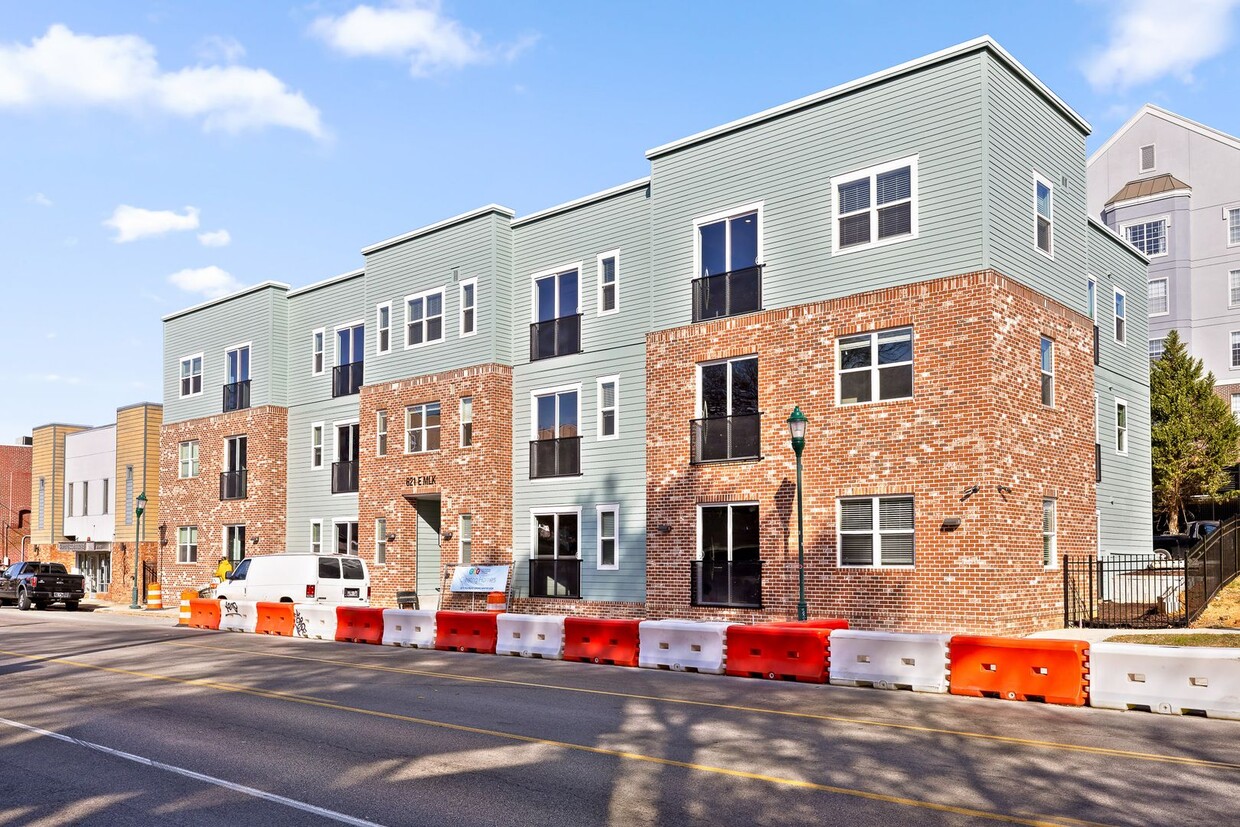Primary Photo - 621 MLK *Income Restricted*