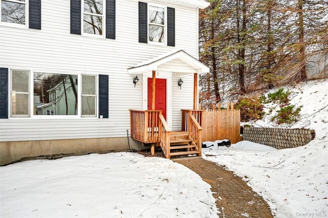 Building Photo - 2 Wayne Ave