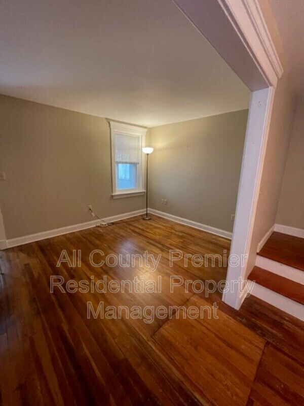 Foto del edificio - 2432 Princeton Pike
