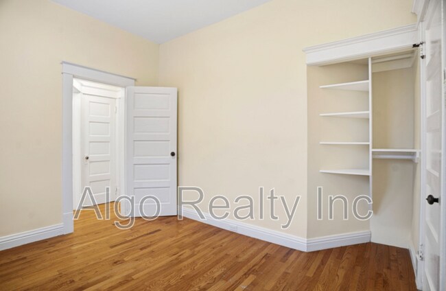 Foto del edificio - 308 E 39th St