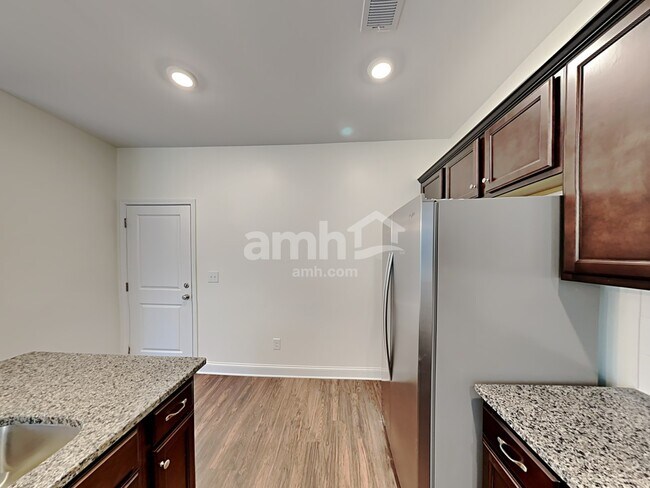Foto del edificio - 3803 Kindness Way