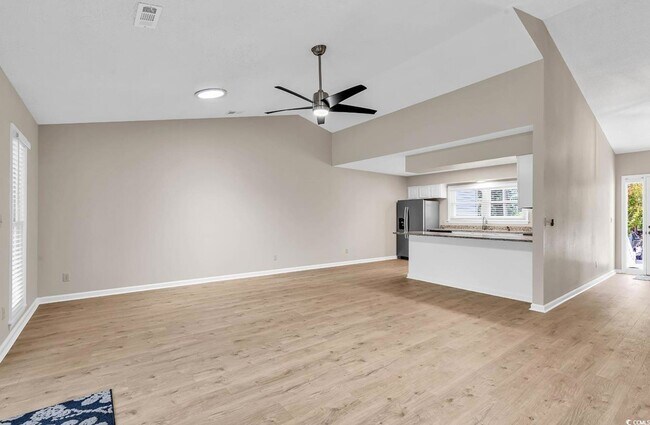 Foto del edificio - 4339 Baldwin Ave