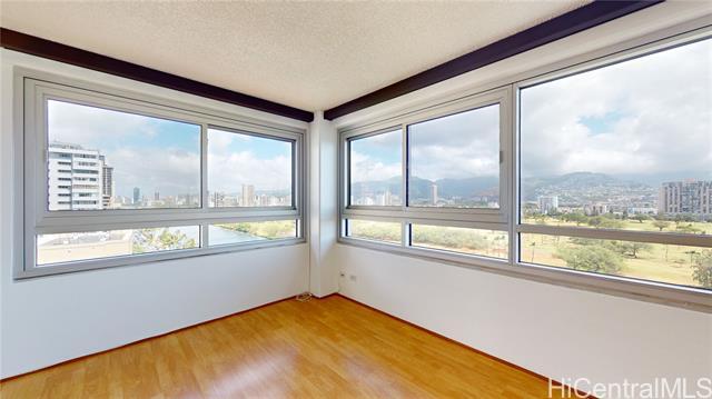 Primary Photo - 2465 Ala Wai Blvd
