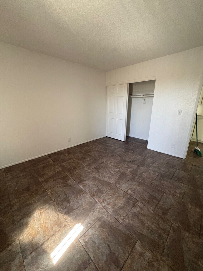 Foto del edificio - 11200 Auburn Ave