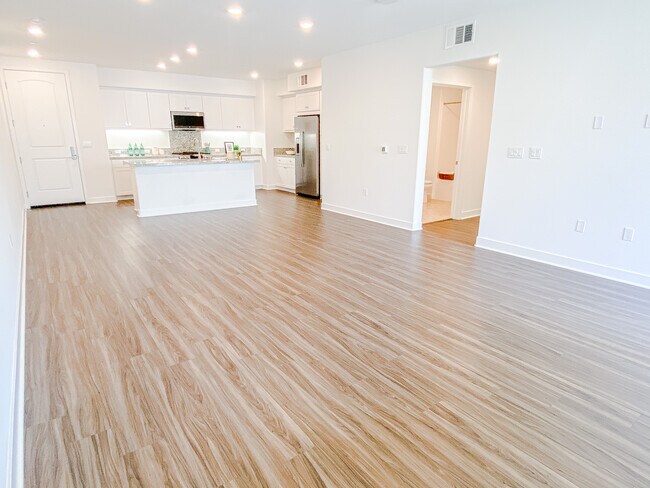 Foto del edificio - 1893 Union St