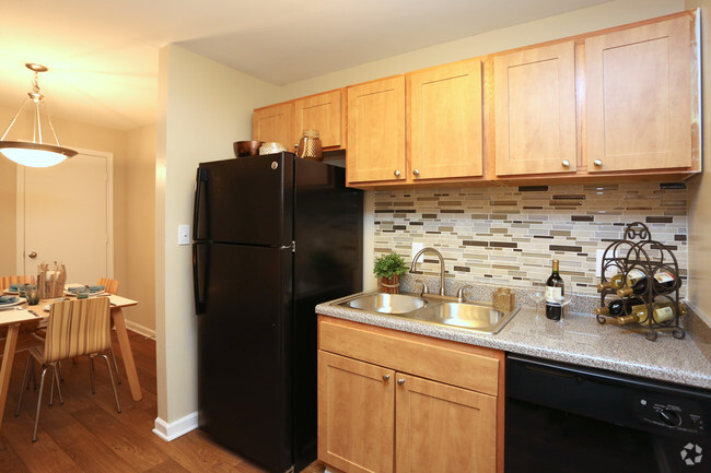 2HAB, 1BA - 1,100 ft² - Sedona Falls