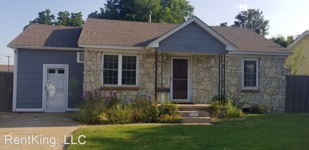 Foto principal - 2 br, 1 bath House - 951 Nebraska St