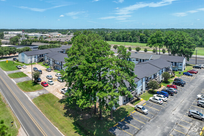 Aerial Photo - Sagewood Villas