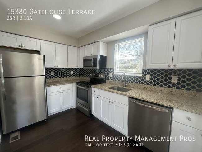 Building Photo - 15380 Gatehouse Terrace