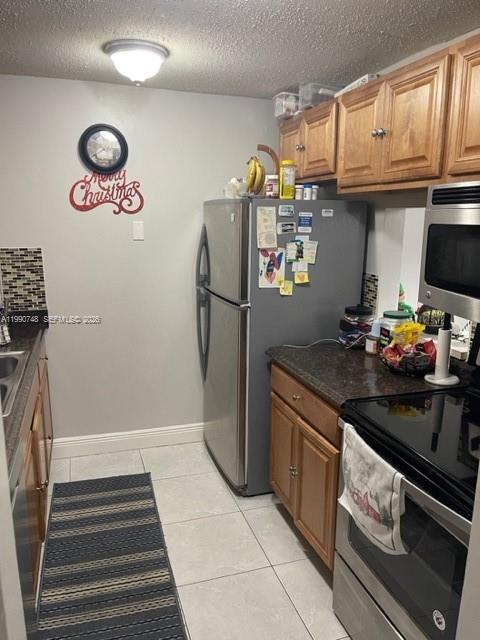 Foto del edificio - 14421 N Kendall Dr