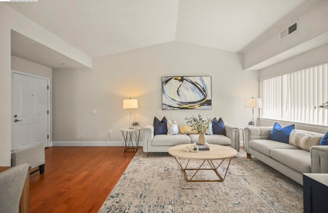 Building Photo - 1186 Walker Ave