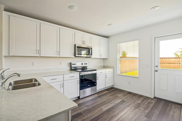 Foto del edificio - 2303 Bay Laurel Ln