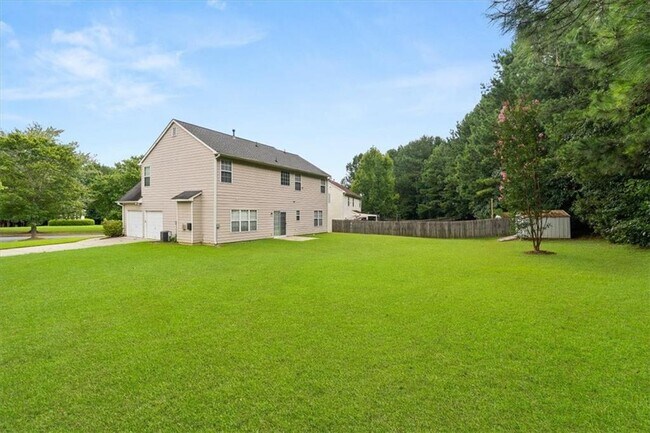 Foto del edificio - 7648 Cozy Ln