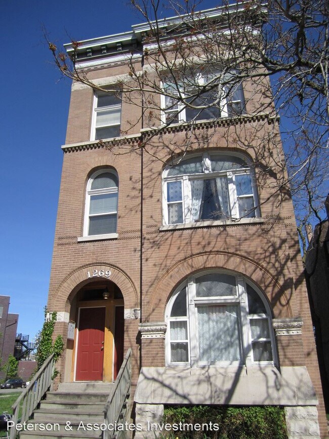 Building Photo - 1269 N Wolcott Ave