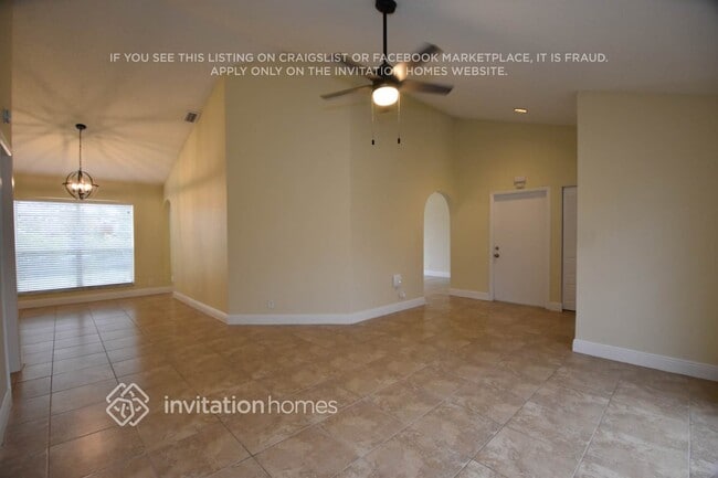 Building Photo - 9310 Chelsea Dr