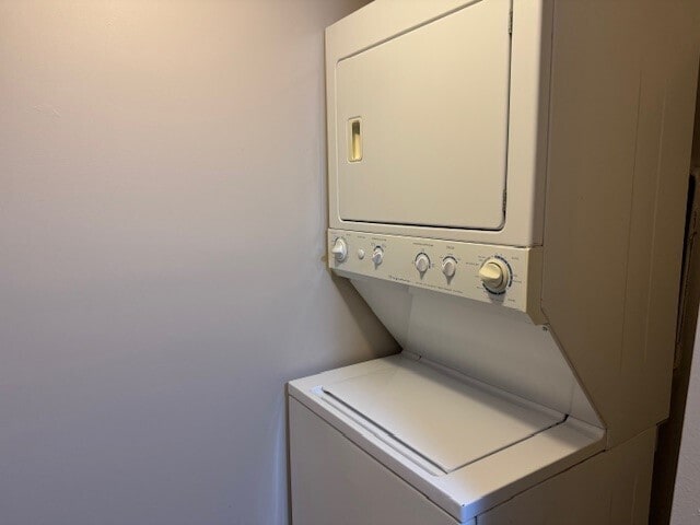Building Photo - South Nashville 2 bedroom 2 bath Condo