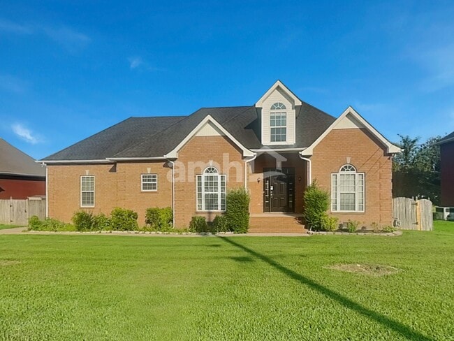 Building Photo - 602 Glenties Dr