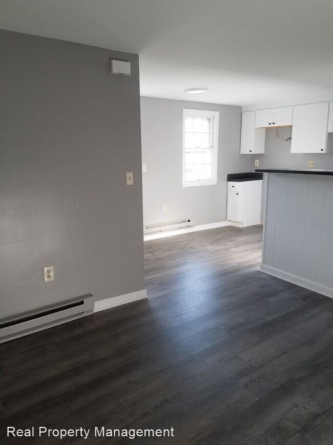 Foto del edificio - 2 br, 1 bath House - 18 Main St