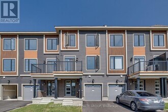 Building Photo - 305 Raheen Ct