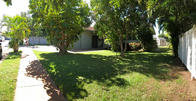 Building Photo - 13 Waikalani Pl