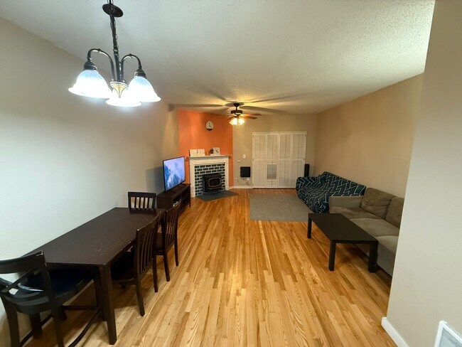 Foto del edificio - 14425 NE 40th St