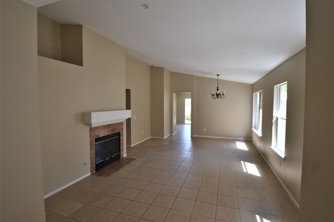 Building Photo - 220 Fox Mills Ln