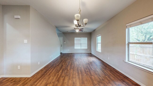 Foto del edificio - 115 Southland St