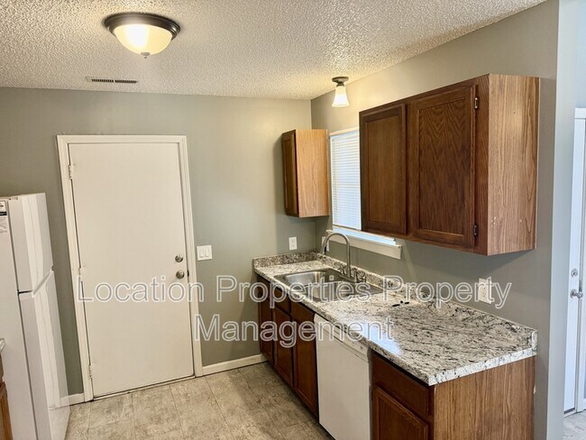 Foto del edificio - 1404 E 21st Terrace