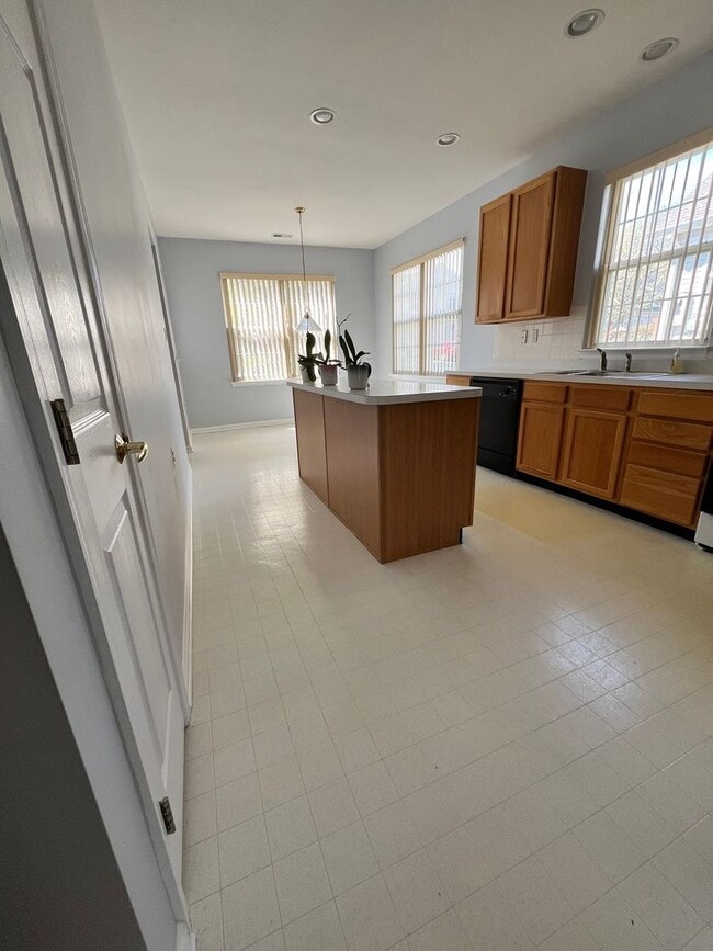 Building Photo - 2 Bed 2.5 Bath Twin in The Villages of Flo...