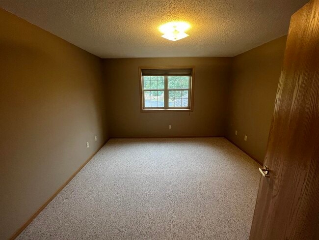 Foto del edificio - 9748 Island Estates Pl