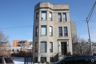 Building Photo - 4041 S Calumet Ave