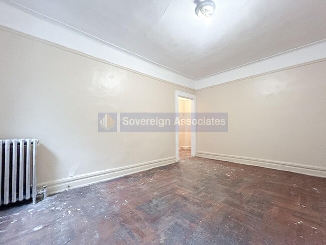 Foto del edificio - 1181 E 214th St