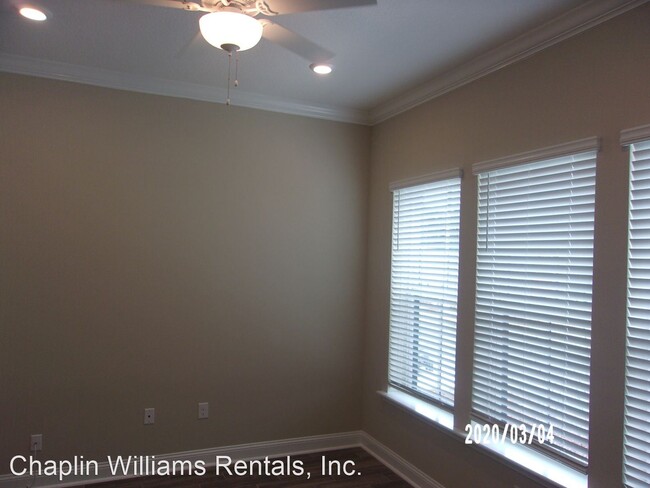 Foto del edificio - 3 br, 2.5 bath House - 120 S. 2nd St.