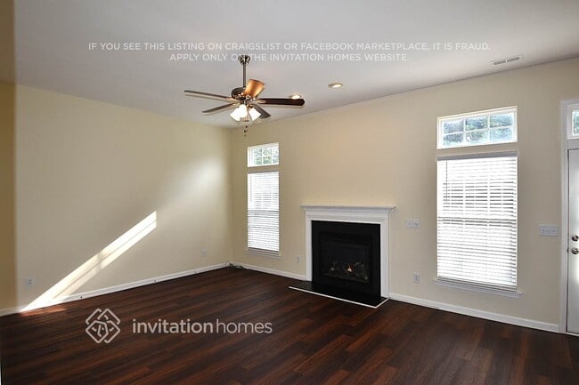 Building Photo - 6228 Underwood Ave